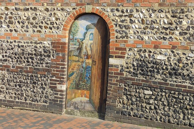 Eccentric Lewes: A Self-Guided Walking Tour