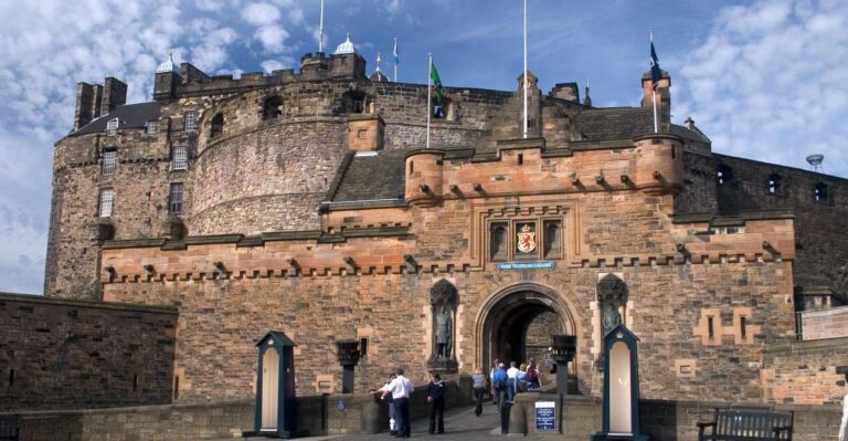 Edinburgh Castle: Guided Walking Tour With Entry Ticket