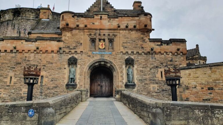 Edinburgh Castle: Highlights Tour With Tickets, Map & Guide