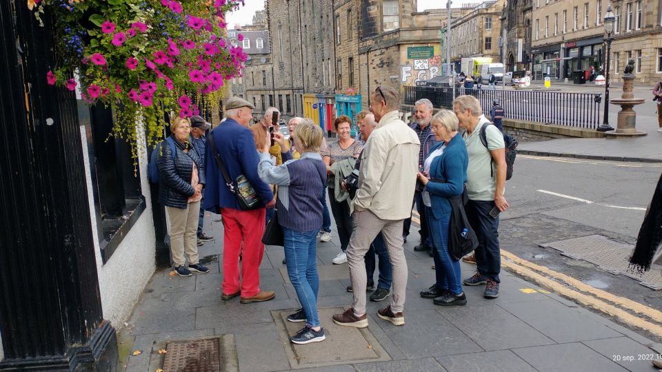1 edinburgh city highlights private guided walking tour Edinburgh: City Highlights Private Guided Walking Tour