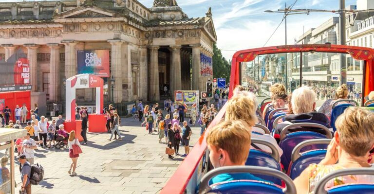 Edinburgh: Royal Attractions With Hop-On Hop-Off Bus Tours