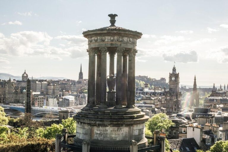 Edinburgh: Self-Guided Audio Tour
