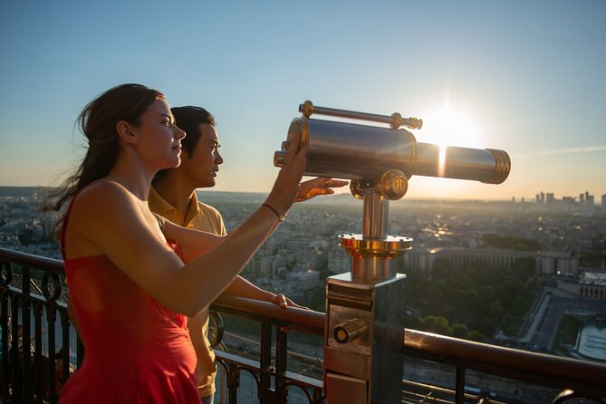 Eiffel Tower Visit of the 2nd Floor & Summit Option & City Tour