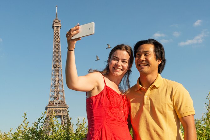 Eiffel Tower With Reserved Access and Mobile App & Cruise Option