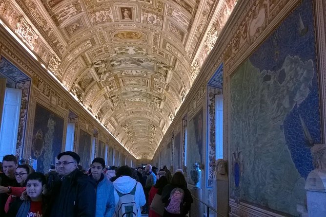 Enjoy Vatican Museums , Sistine Chapel : Guided Tour