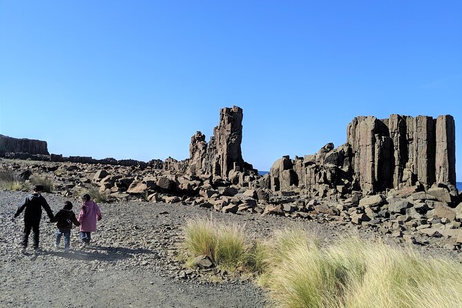 Erupting Blowholes and Ancient Rainforests SOUTH COAST OF SYDNEY PRIVATE TOUR