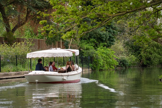 Evening Cocktail Cruise in Oxford