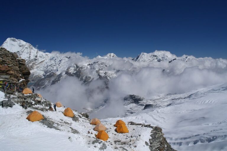 Everest Region: Mera Peak Climbing