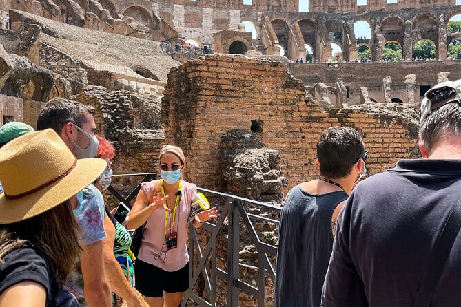 Exclusive Colosseum, Roman Forum and Palatine Hill