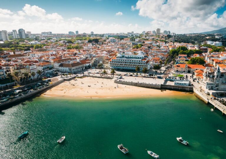 Exclusive Tour by Car – Sintra City and Cascais City