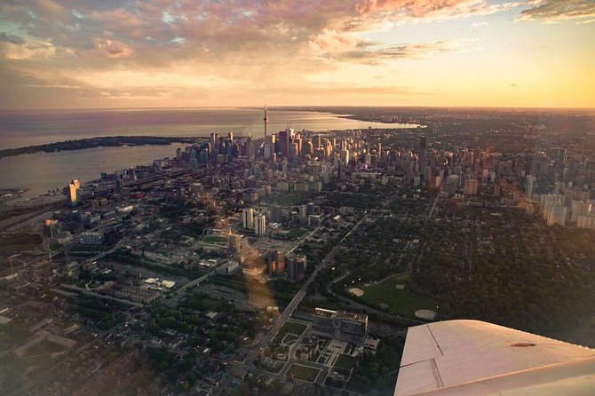 Exhilarating 120km Aerial Tour of Toronto With Iflytoto