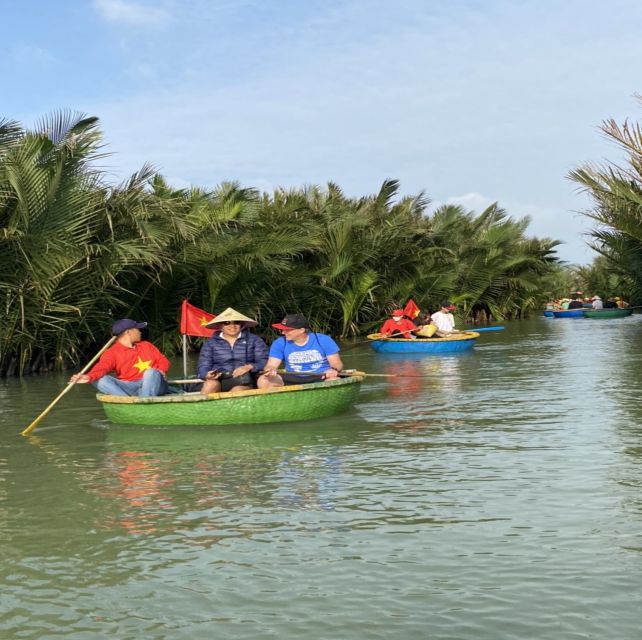 Experience Bamboo Basket Boat on Coconut Village W Locals