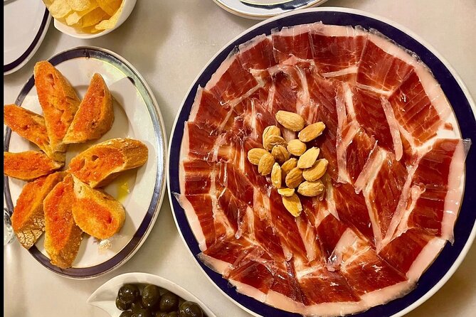 Experience Private Tapas and Wine Tour in Madrid