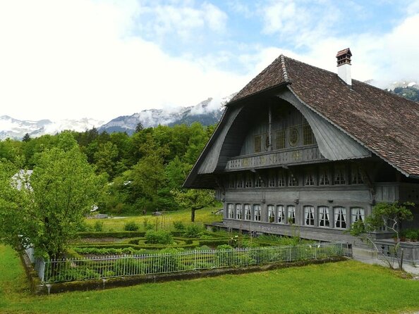 Experience Switzerland in the Ballenberg Open-Air Museum
