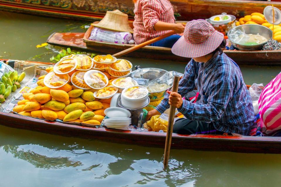 1 explore damnoen saduak floating market train longtail Explore Damnoen Saduak: Floating Market, Train, & Longtail