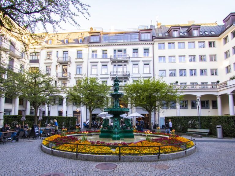 Explore the Best Guided Intro Tour of Zurich With a Local