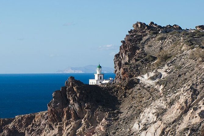 Explore the Secret Treasures of Santorini