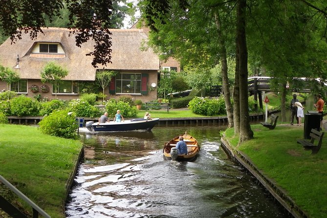 Explore the Venice of the North: Giethoorn With a Private Guide
