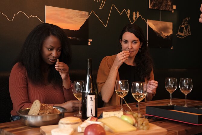Farm Cheese and Wine Tasting Class in Toulouse