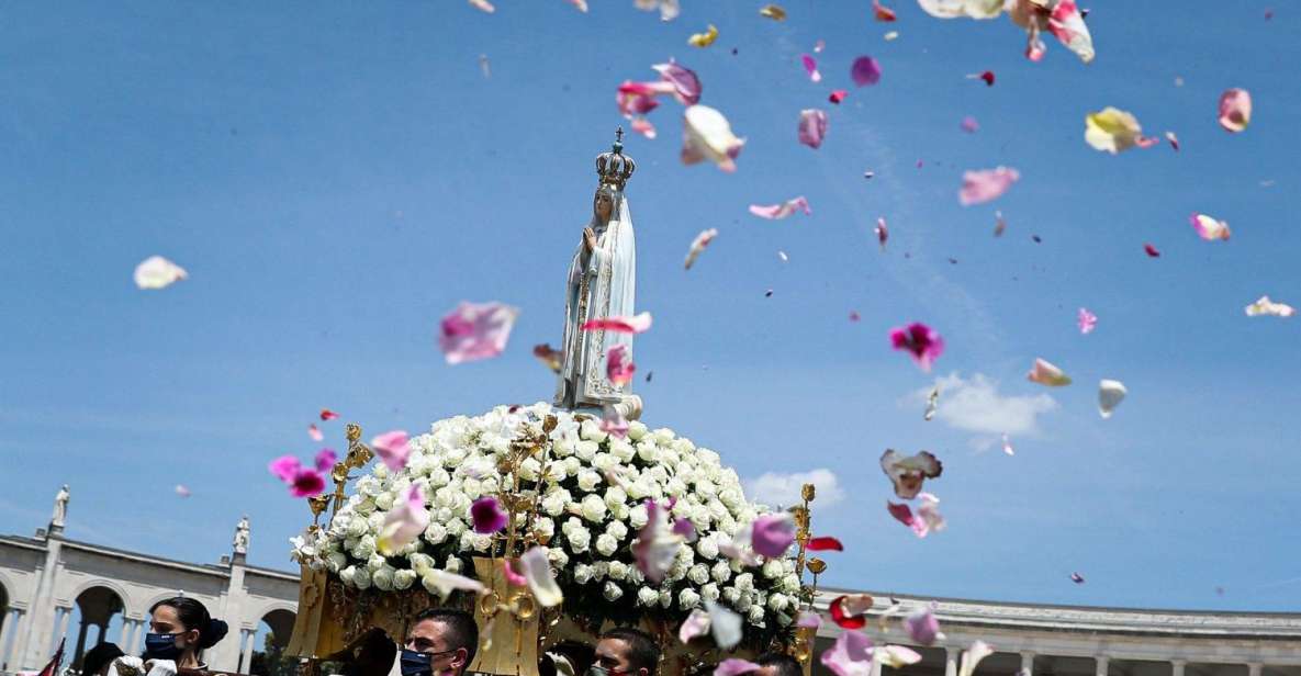 1 fatima the most important religious cathedral in portugal Fátima :The Most Important Religious Cathedral in Portugal