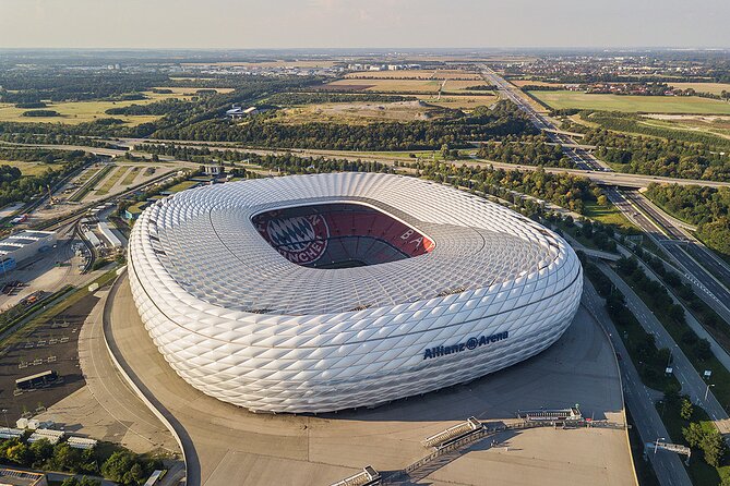 FC Bayern Munich Soccer, 3-Course Meal & Private Munich Tour