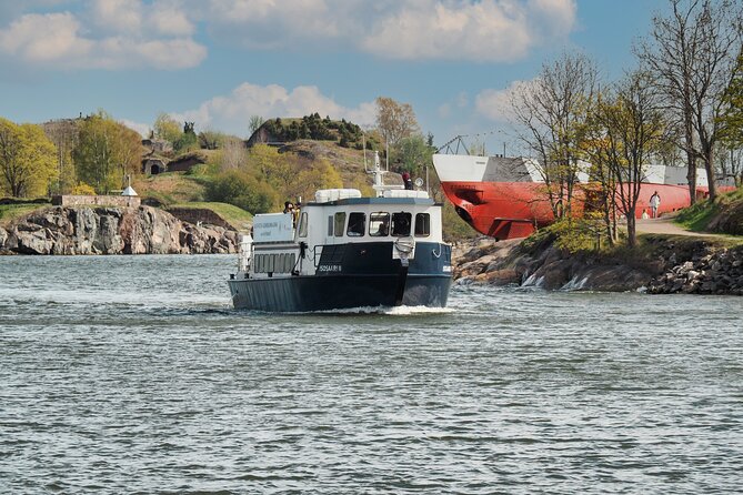 Ferry to Suomenlinna Fortress Island