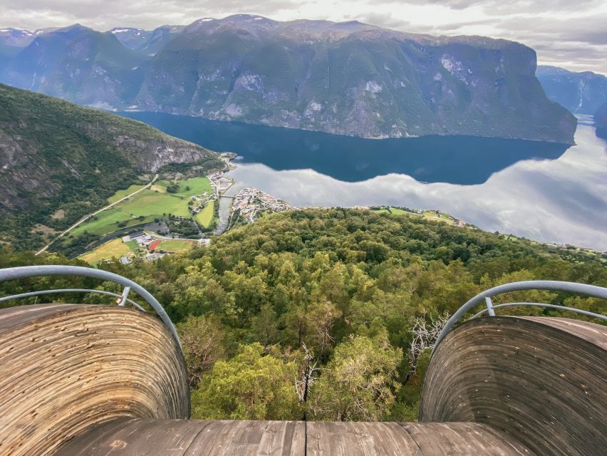 Flam: Guided Shore Excursion With Port Pickup and Drop-Off