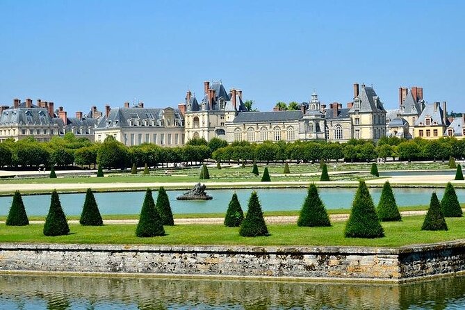 Fontainebleau & Vaux-Le-Vicomte Palaces – 2 Castles Private Trip