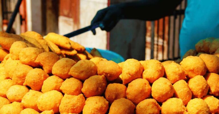 Food Crawl Aurangabad 2 Hours Guided Local Food Tasting Tour