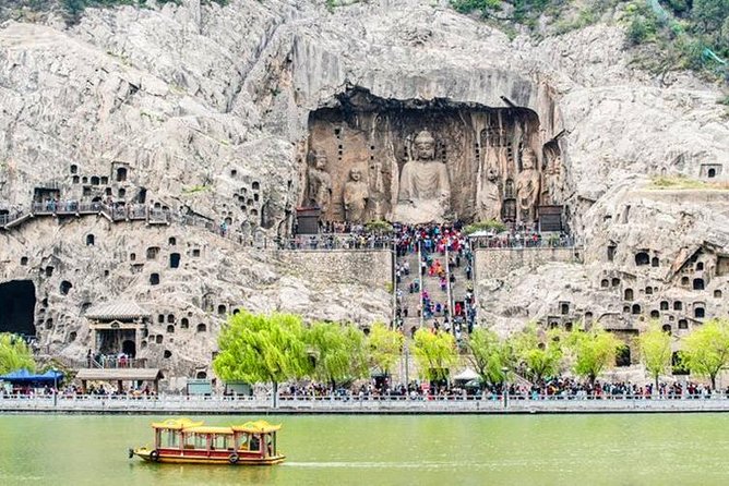 Form Xian To Luoyang Longmen Grottoes & Shaolin Temple Day Tour by Bullet Train