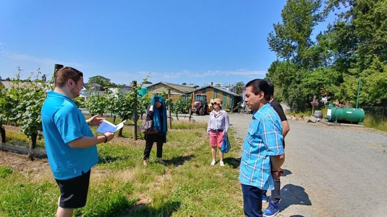 Fort Langley & Vineyards Private Tour