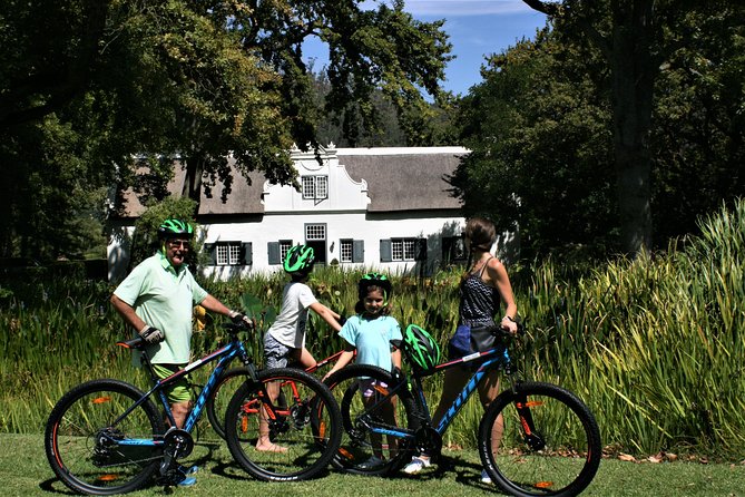 Franschhoek Sip & Cycle Experience Full Day – Private Tour
