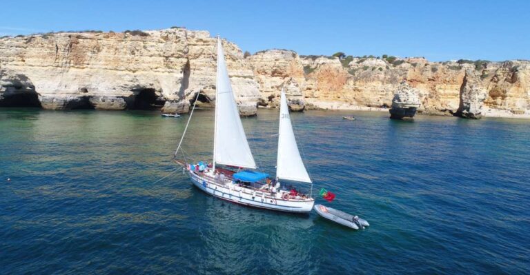 From Albufeira: Benagil Coastline Tour