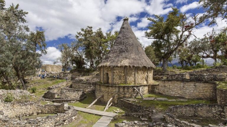 From Amazonas: Chachapoyas 6D/5N