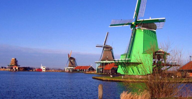 From Amsterdam: Small Group Zaanse Schans and Volendam Tour