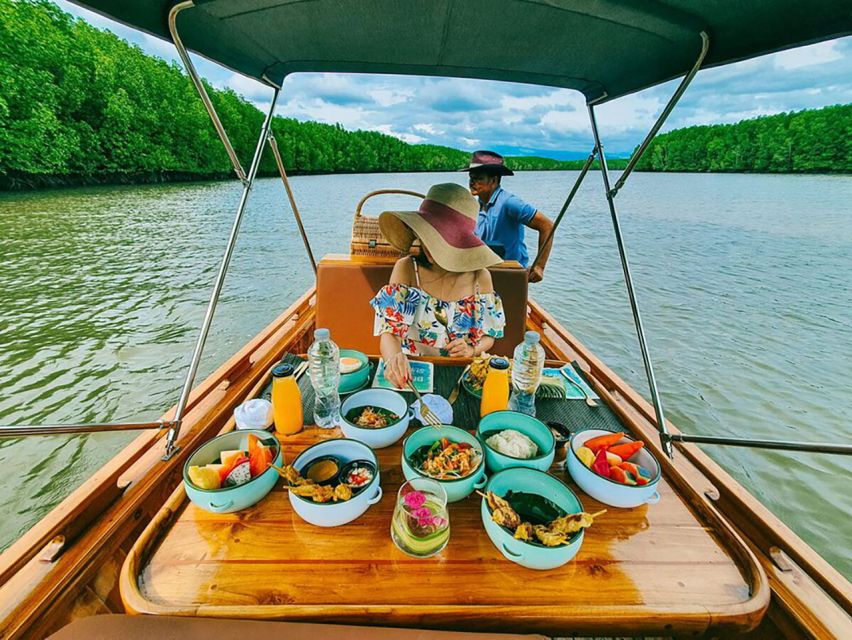 From Ao Nang: Private Gondola Cruise With Lunch and Picnic