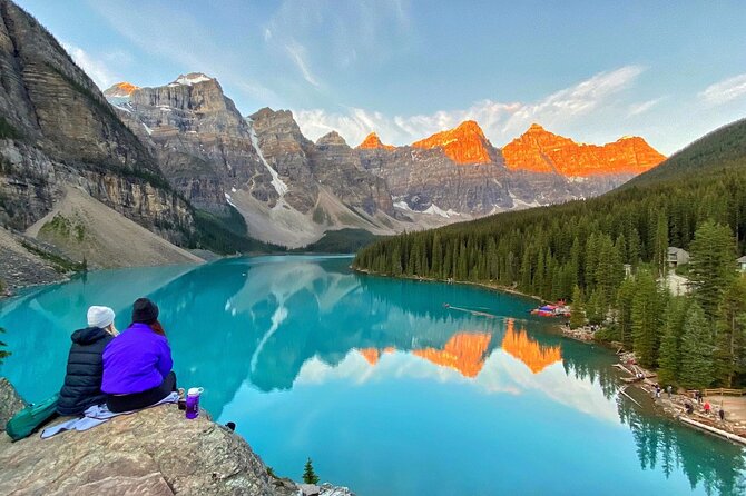 From Banff/Canmore: Moraine Lake and Lake Louise Shared Transfer