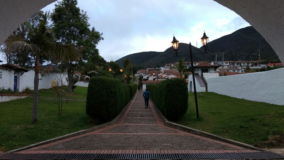 From Bogotá: Lake Guatavita and the El Dorado Legend Tour - Tour Guide and Driver Review