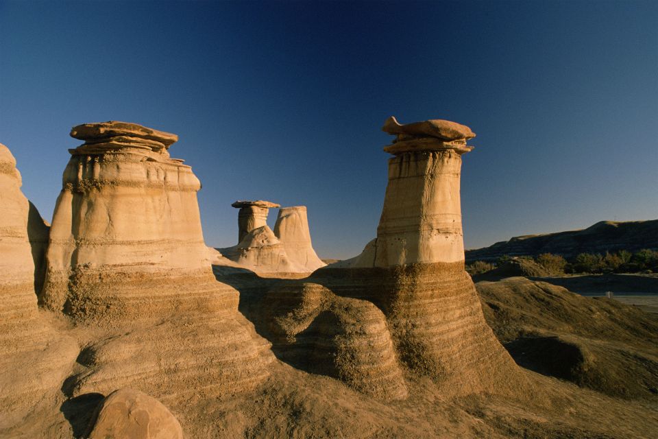 1 from calgary drumheller and badlands tour From Calgary: Drumheller and Badlands Tour