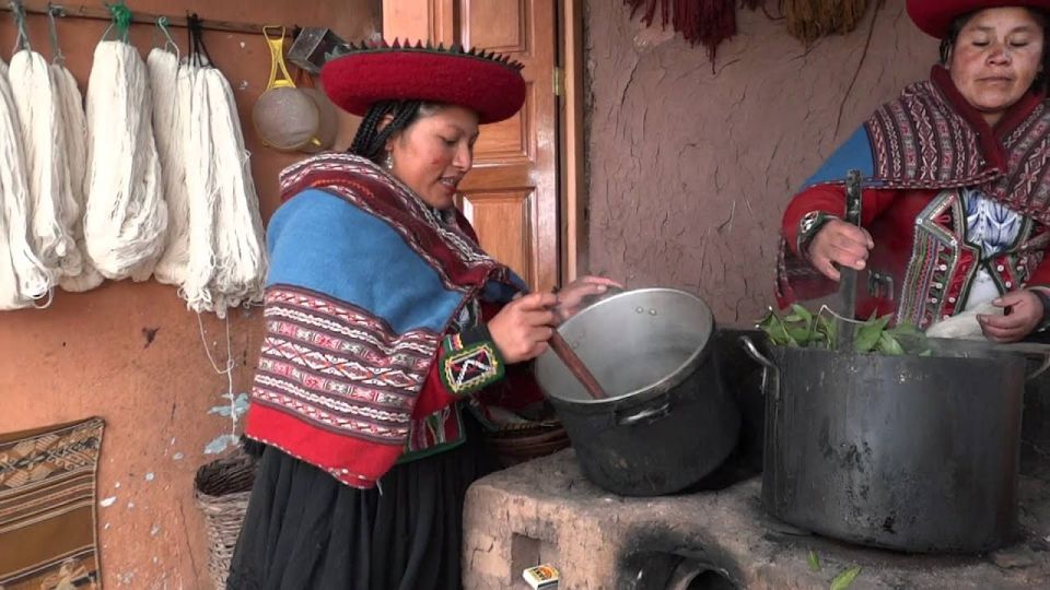 1 from cusco 2 day sacred valley tour with cultural immersion From Cusco: 2-Day Sacred Valley Tour With Cultural Immersion