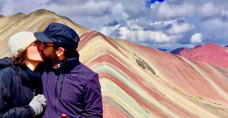From Cusco: Guided Trip to Rainbow Mountain (6:30am Option)