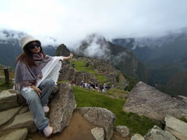 From Cusco: Machu Picchu by Car 2days/1nights Private Tour