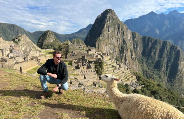 From Cusco: Machu Picchu & Sacred Valley 2 Day All Inclusive