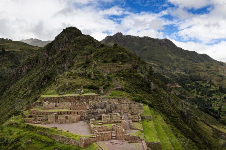 From Cusco: Private Pisac Ruins and Alpaca Farm Day Trip