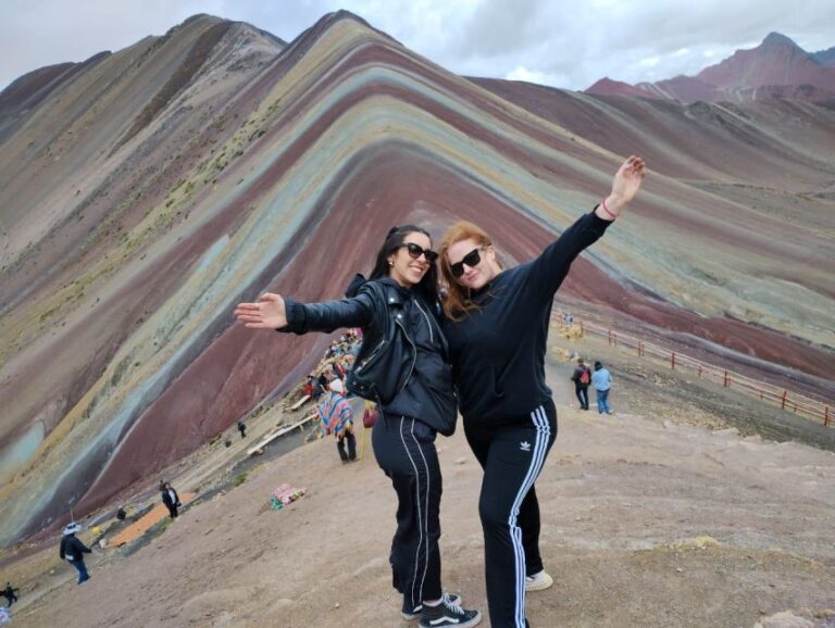 From Cusco Rainbow Mountain: (Breakfast and Lunch )