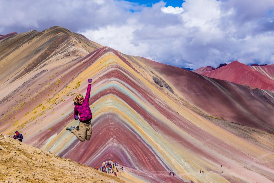 1 from cusco rainbow mountain private tour From Cusco: Rainbow Mountain Private Tour