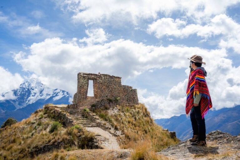 From Cuzco: Inti Punku & Sun Gate Trek 1 Day Private Tour