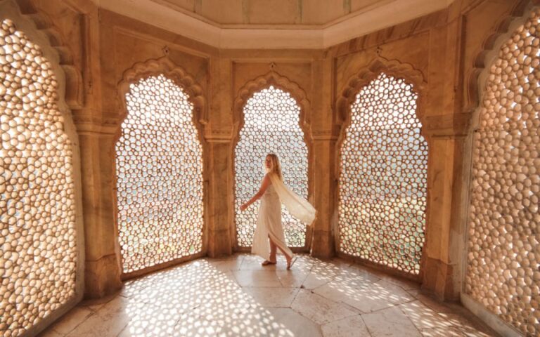 From Delhi: Agra Taj Mahal Tour By Car