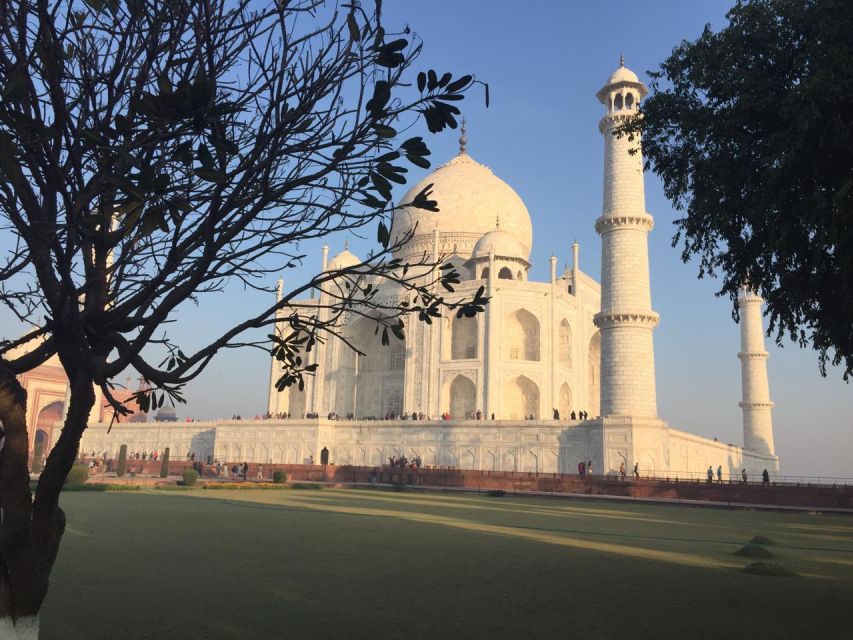 1 from delhi same day taj mahal tour by car with chauffeur From Delhi: Same Day Taj Mahal Tour by Car With Chauffeur