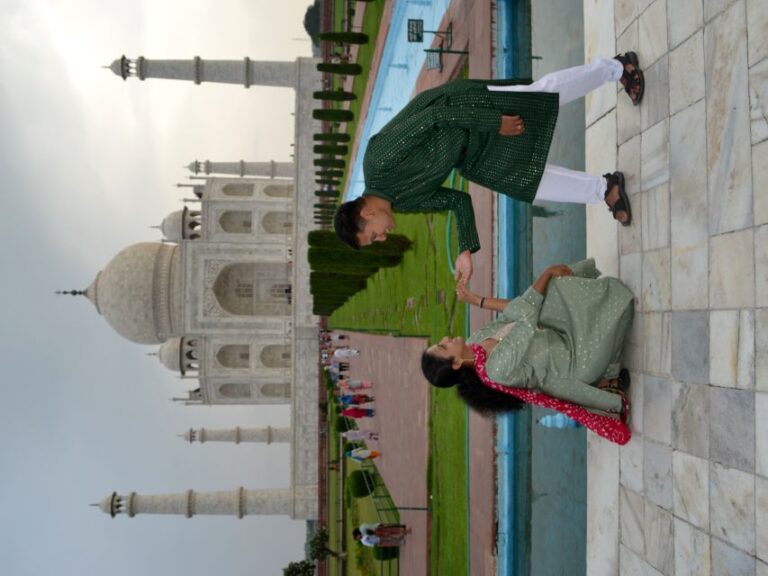 From Delhi: Taj Mahal & Agra Fort Day Tour With Transfers